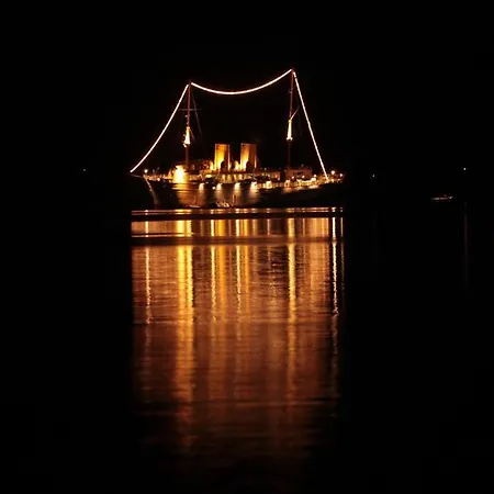 Pembe Yunus * Bozburun