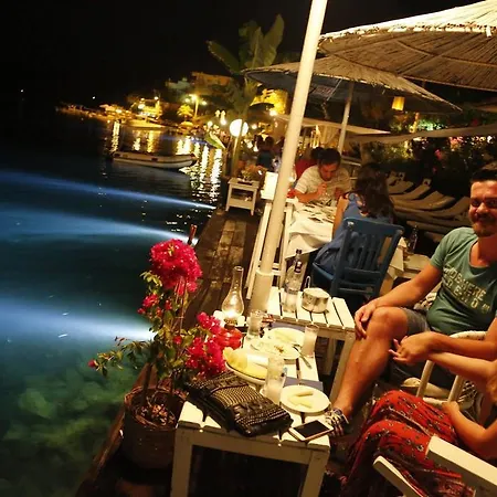 Otel Pembe Yunus Bozburun