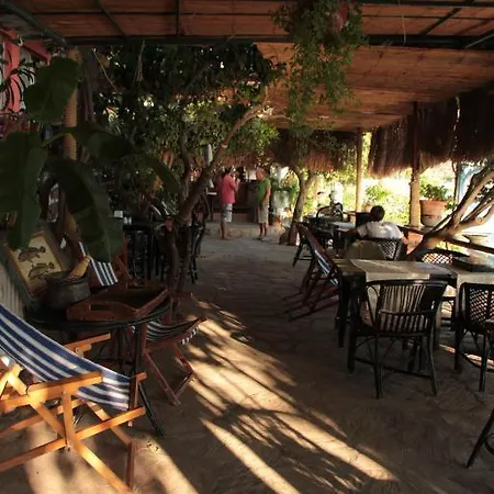 Pembe Yunus Hotel