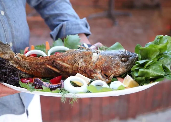 מלון Pembe Yunus