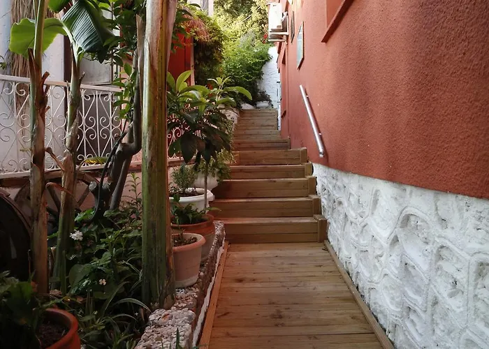 מלון Pembe Yunus