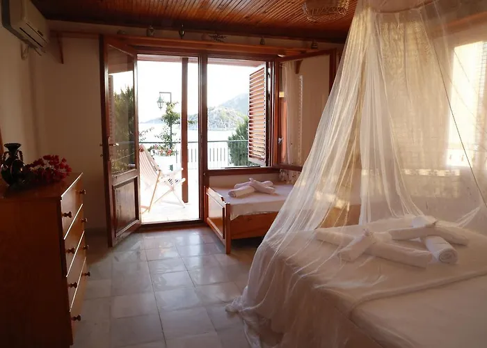 Otel Pembe Yunus Bozburun