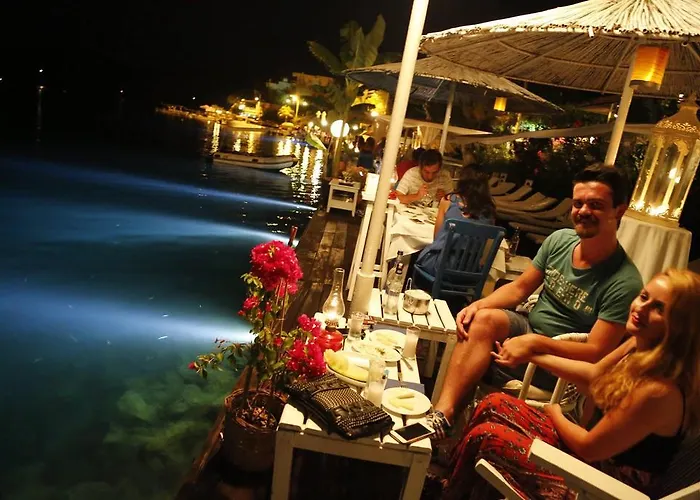 Otel Pembe Yunus Bozburun