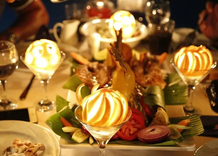 מלון Pembe Yunus